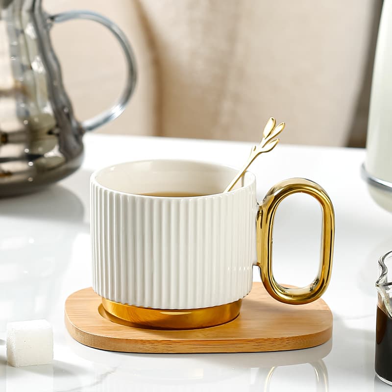 High-Quality Coffee Cup and Saucer Set, Ceramic Mug for Home Afternoon Tea, Nordic Ins Style Couple Water Cup