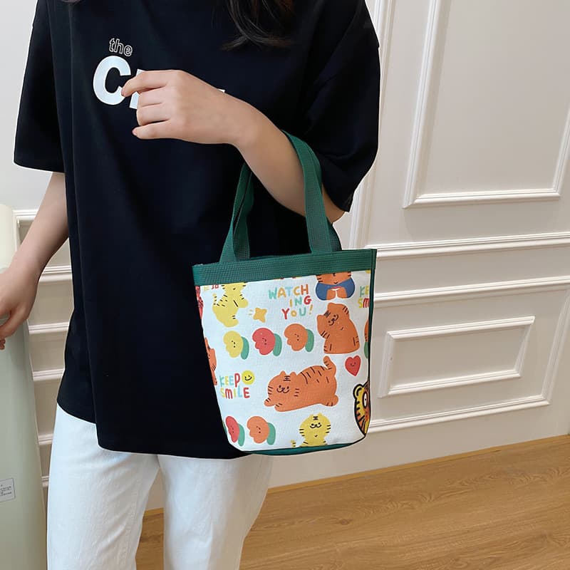 Cartoon Canvas Bag Cute Gift Bag Baby Full Moon Bucket Bag Gift Bag Handheld Small Storage Bag