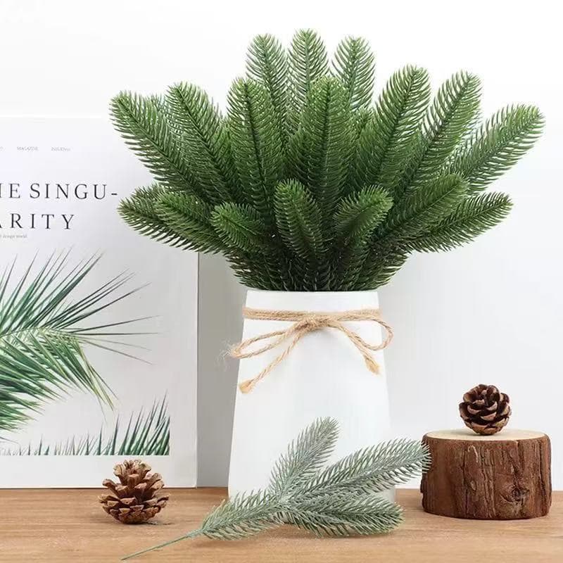 Hot Seller Plastic Pine Tree Artificial Flowers Christmas DIY Hanging Ornaments Party Decorations Pine Needles Cross-border