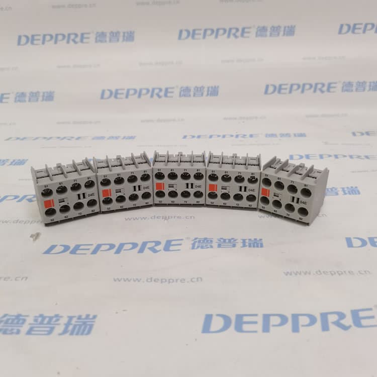 Swiss Sprecher+Schuh CS8-P04E contactor accessories auxiliary contact