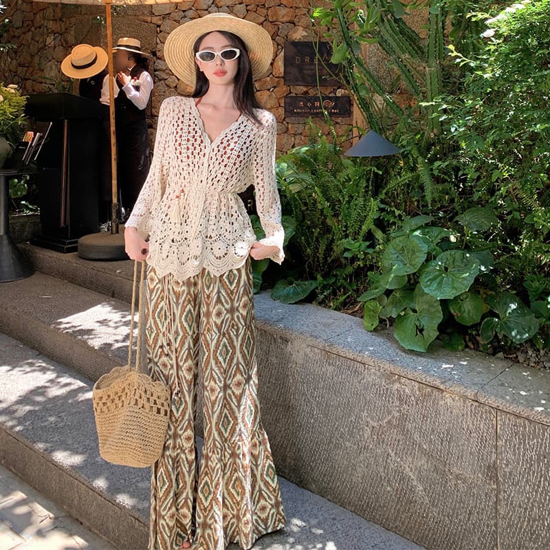 Women's Bohemian Floral Wide-Leg Pants, High-Waist Flared Trousers for Beach Vacation
