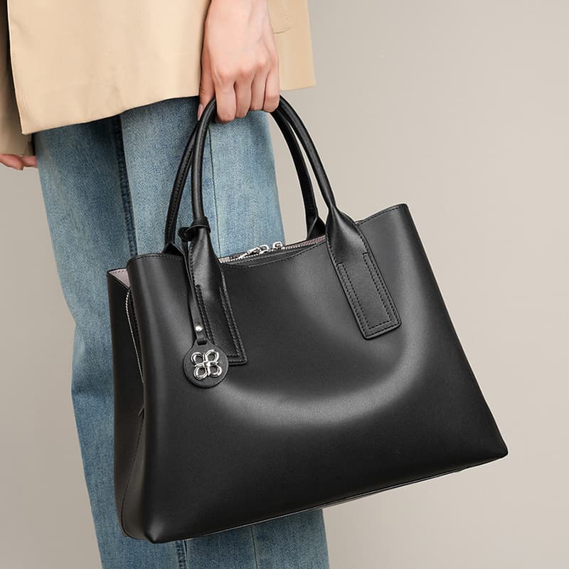 Women's Handbag 2026 New Large Capacity Shoulder Bag Tote Bag Genuine Leather Crossbody Bag Commuter Bag Trendy Women's Bag