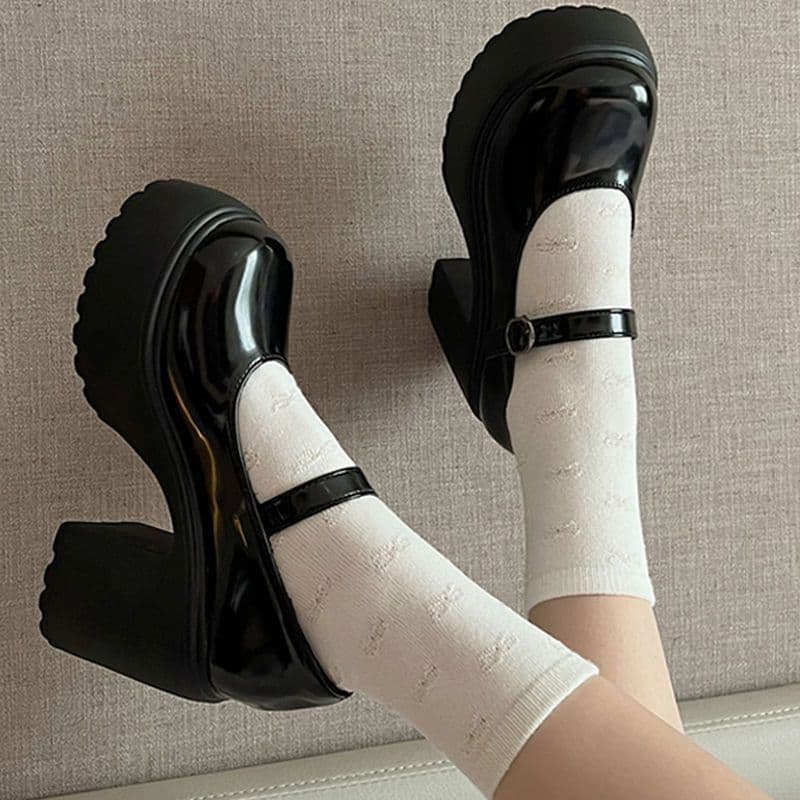 Versatile High Heels for Women 2023 Autumn New Arrival Japanese Style Skirt Uniform British College Platform Elevator Shoes