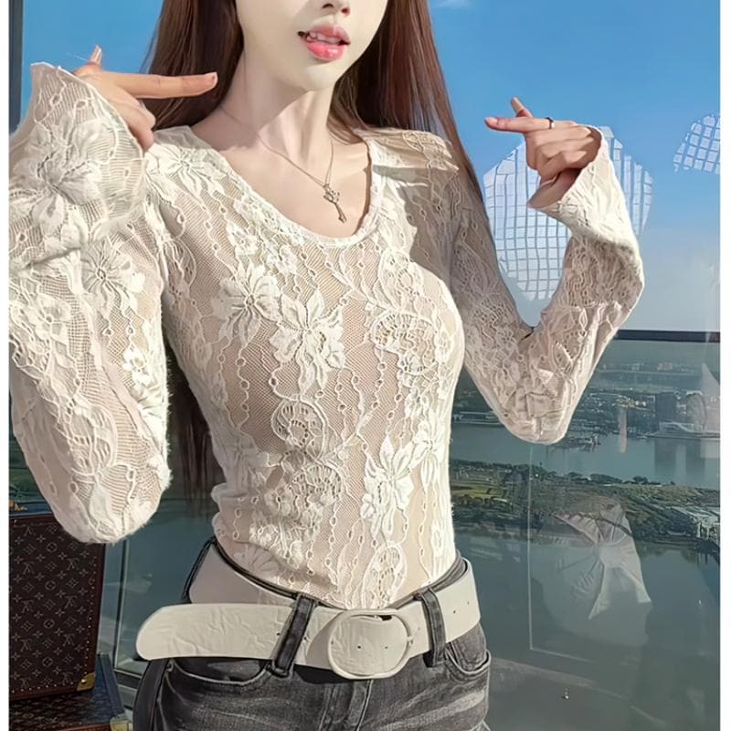 2025 French sexy style inner lace shirt for women long-sleeved slim U-neck bottoming shirt pure desire trumpet sleeve top