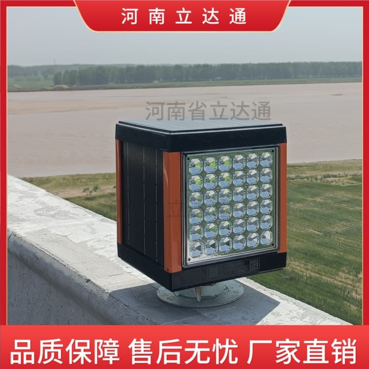 Lidatong Solar-Powered Intelligent Anti-Collision Warning Fog Lights for Highways and Bridges, Travel Obstruction Guidance in Dense Fog Areas