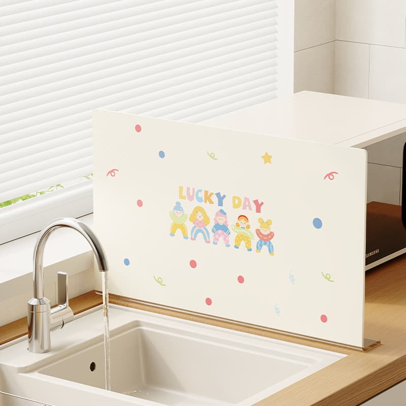 Cartoon Sink Splash Guard Kitchen Household Sink Anti-Splash Gadget Water Divider Board Sink Countertop Water Barrier