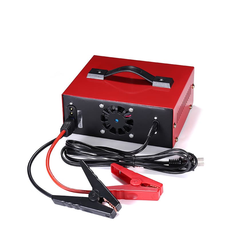 In Stock Car Jump Starter 12V Automotive Outdoor Emergency Portable Power Bank Car Battery Charger Wholesale