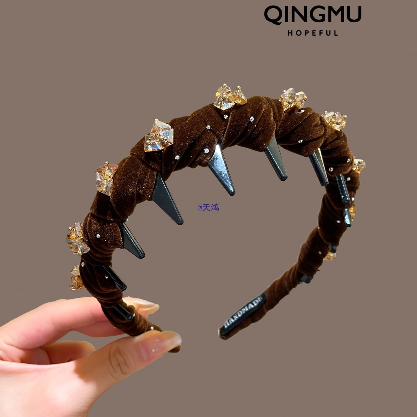 Light luxury rhinestone velvet headband, feminine hair press, face wash, hairpin, high skull top toothed headband hair accessory