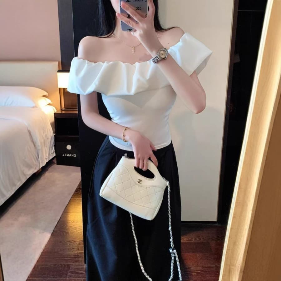 Beautiful One-Shoulder Fitted Top for Women, Autumn High-End Unique Off-Shoulder Short Sleeve French Blouse