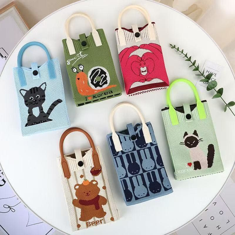 Mini Stitched Dopamine Knitted Phone Bag, Cute Versatile Crossbody for Outings, Popular Cartoon Student Fashion