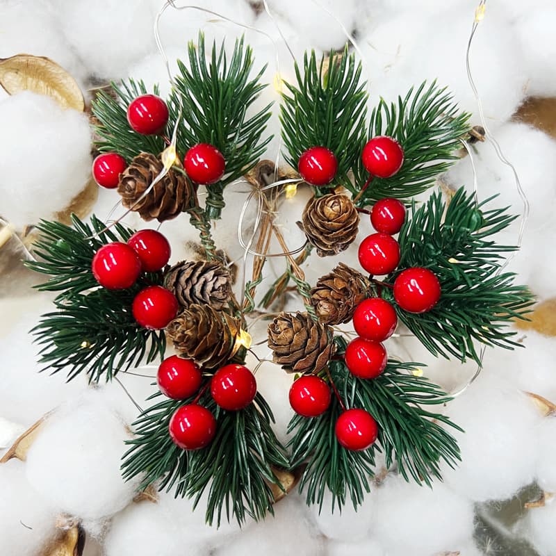 Christmas Decoration Artificial Christmas Tree Red Pine Cone Pendant DIY Packaging Gift Box Decoration Accessories Christmas Pine Needles