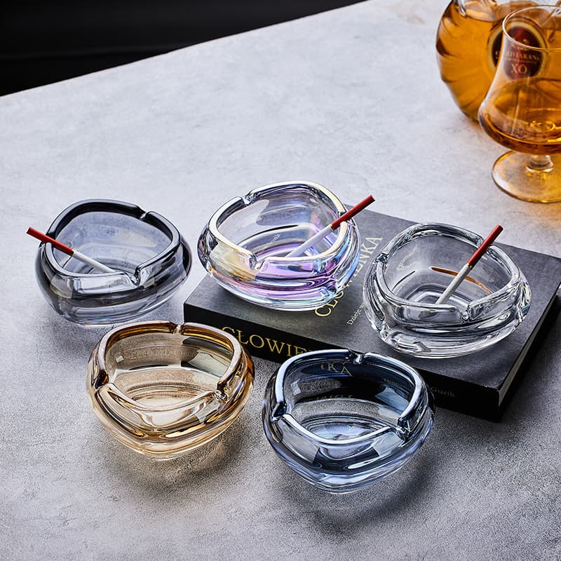 New Creative Home Living Room Crystal Glass Ashtray Fashionable Light Luxury Smoking Tray Office Hotel Simple Ashtray