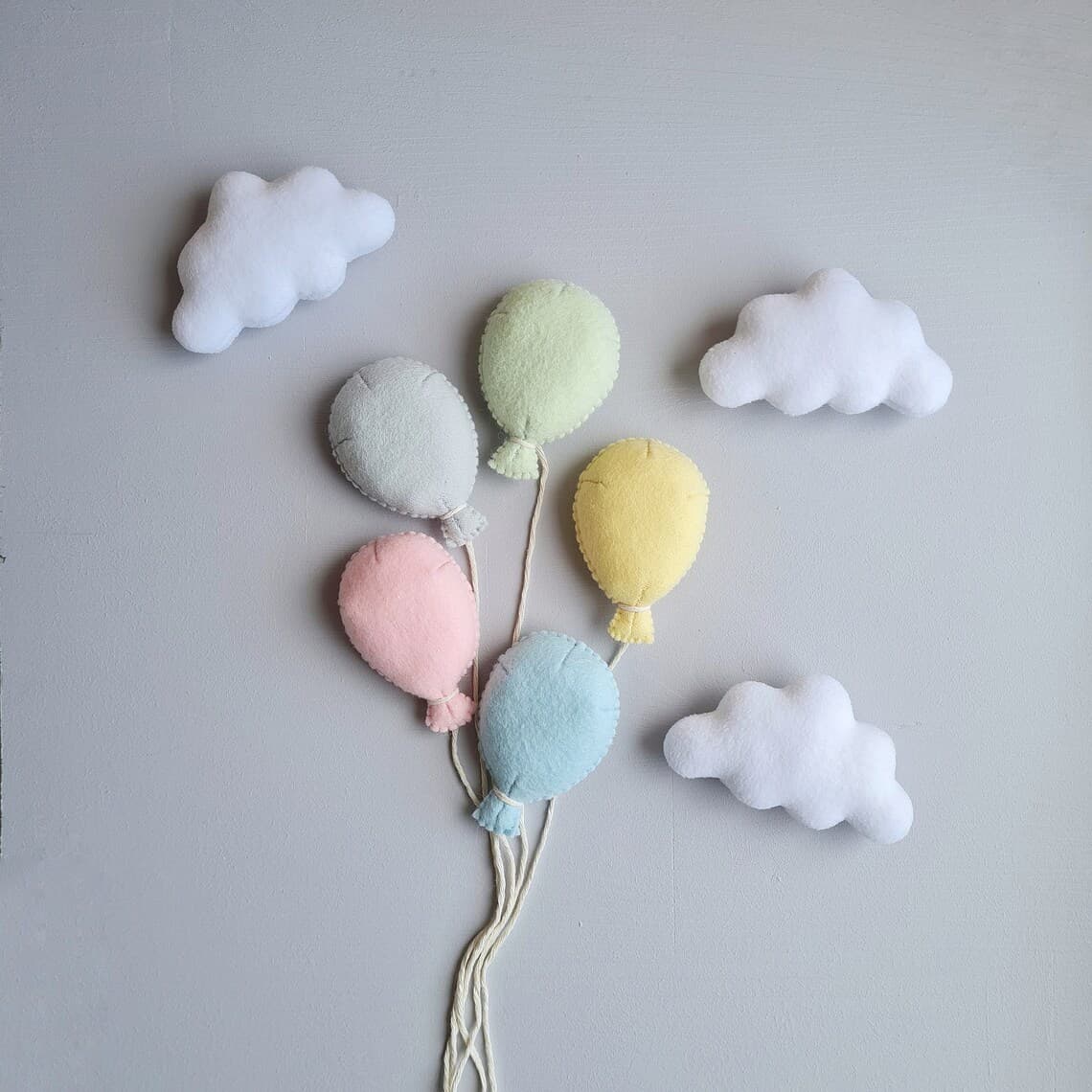 Newborn Photography Props Felt Balloon Suit Cloud Shaped Balloons Posing Props Digital Computer/photography Background