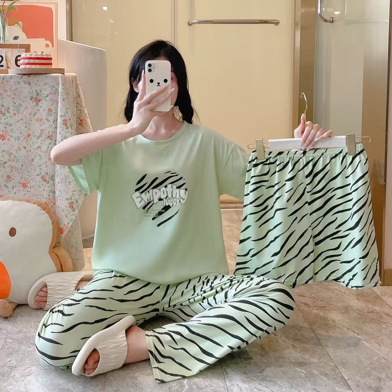 Factory Wholesale Imitation Cotton Pajamas Summer Comfortable Cartoon Pajamas for Women Short Sleeve Short Pants Round Neck Three-Piece Set Homewear