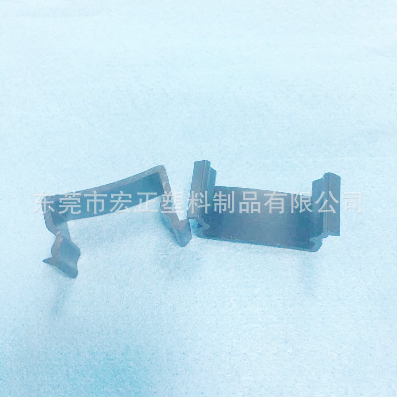 Custom PS/HIPS Plastic Extruded Clips, Extruded Profiles and Pipes