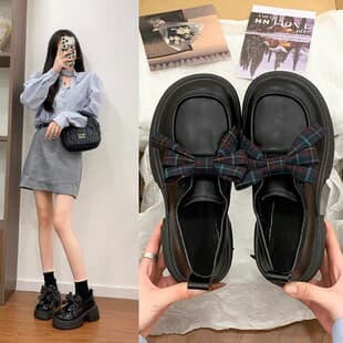 French Bow Thick Sole Loafers for Women 2026 Fall New Platform Height Increase Flats Korean College Style Leather Shoes