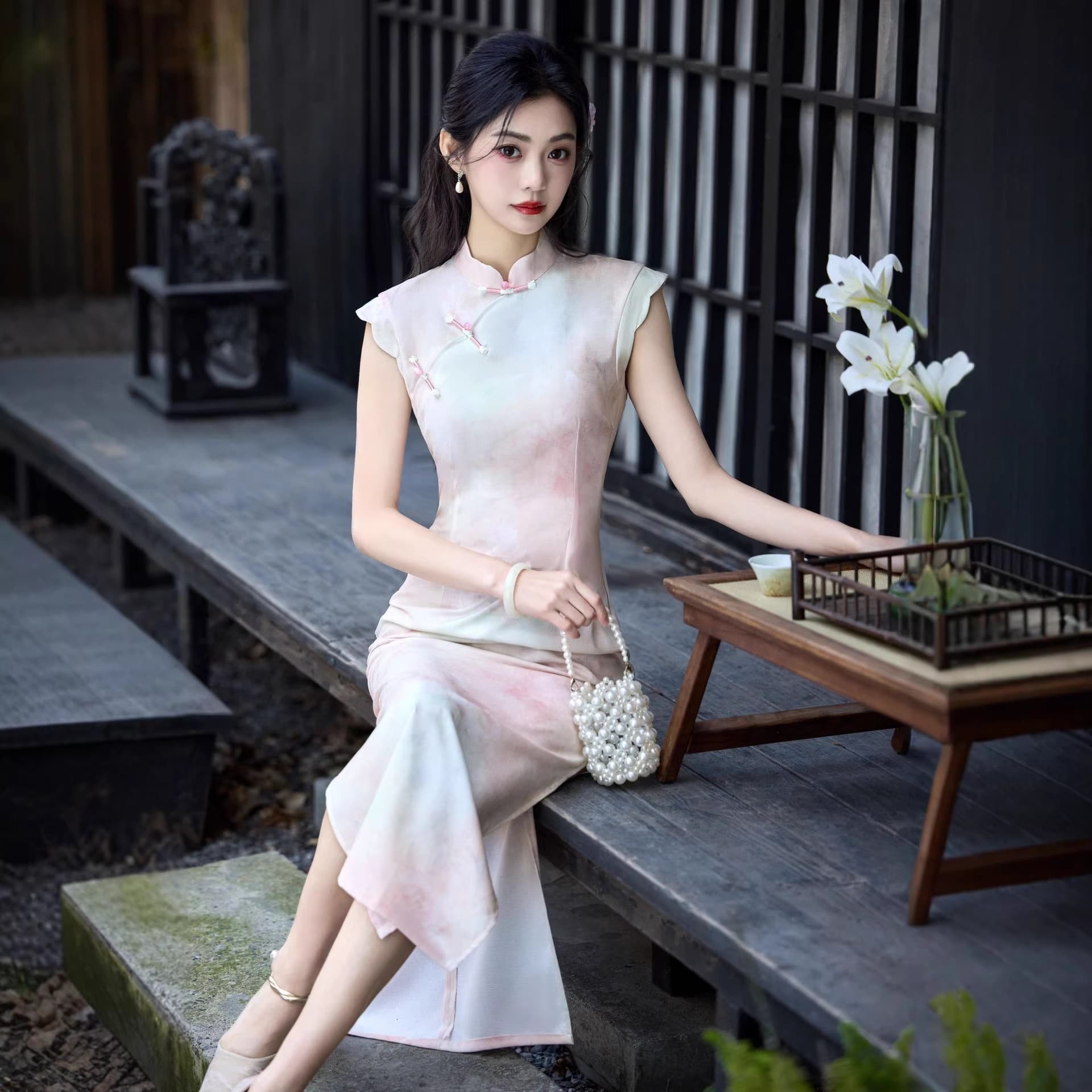 New Chinese-style improved cheongsam dress for women, spring and summer sleeveless long pink gradient slim-fit dress, elegant national style for daily wear