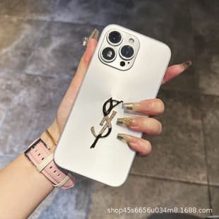 Designer iPhone 17 Pro Max Phone Case Rhinestone Bracelet 16 15 14/13/12 11 Full Coverage Soft Shell Anti-Drop Case Suitable