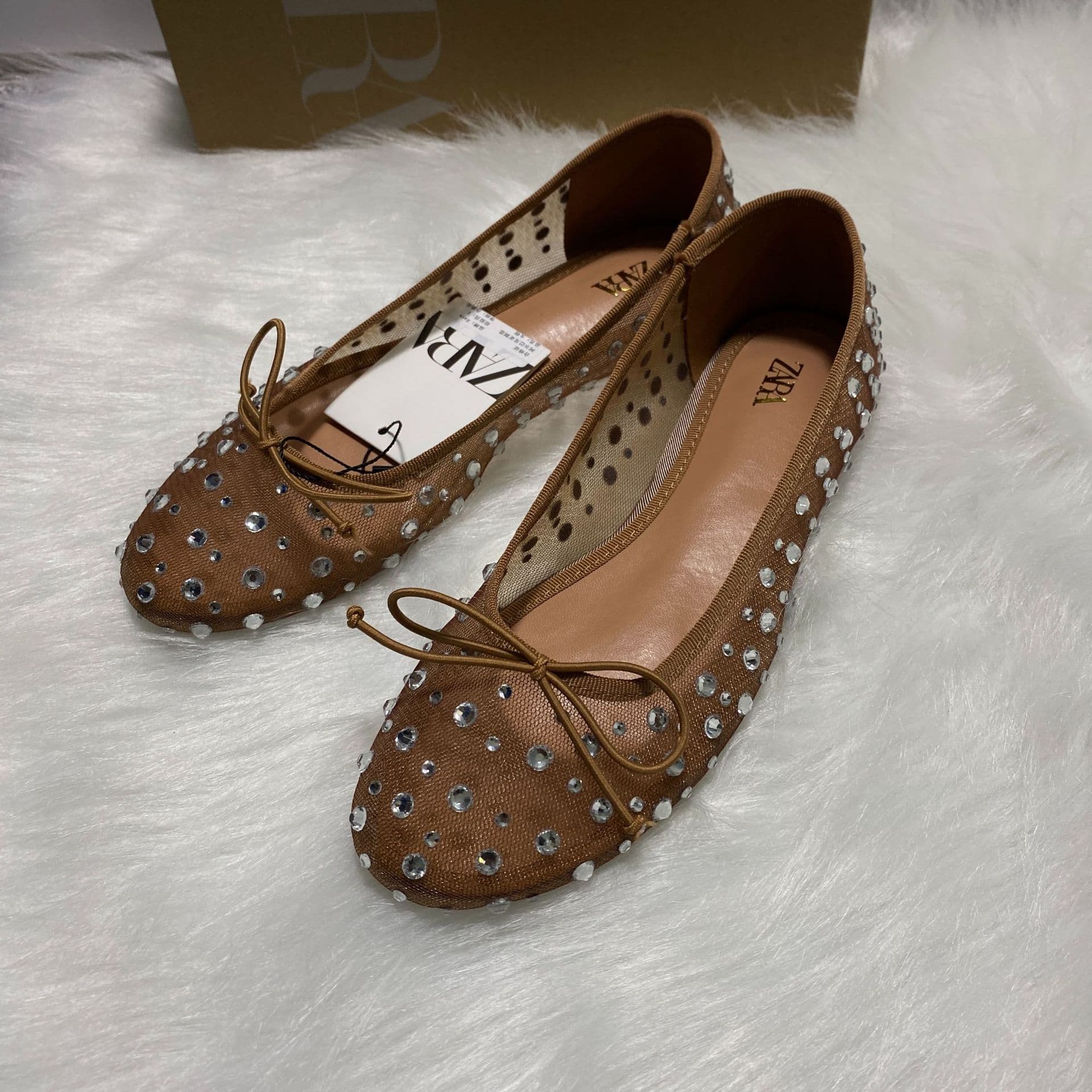 ZA 2025 Autumn Women's Shoes Beige Bow Decorated Ballet Style Flat Shoes Comfortable and Versatile