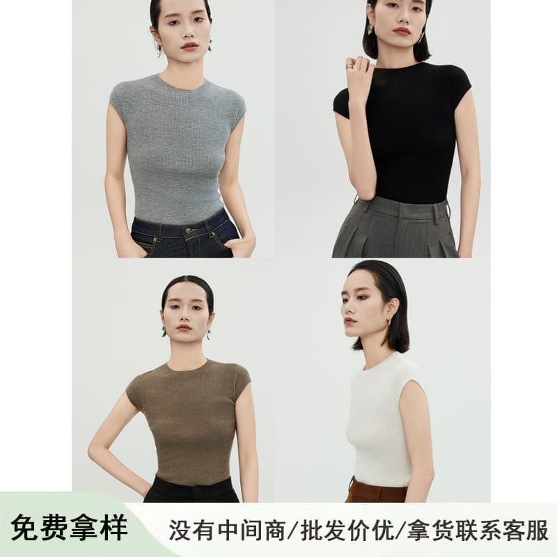White Wool Knitted Short Sleeve T-Shirt Slim Fit Round Neck Base Layer Top Half Sleeve Knitwear Three-quarter Length Commute Style