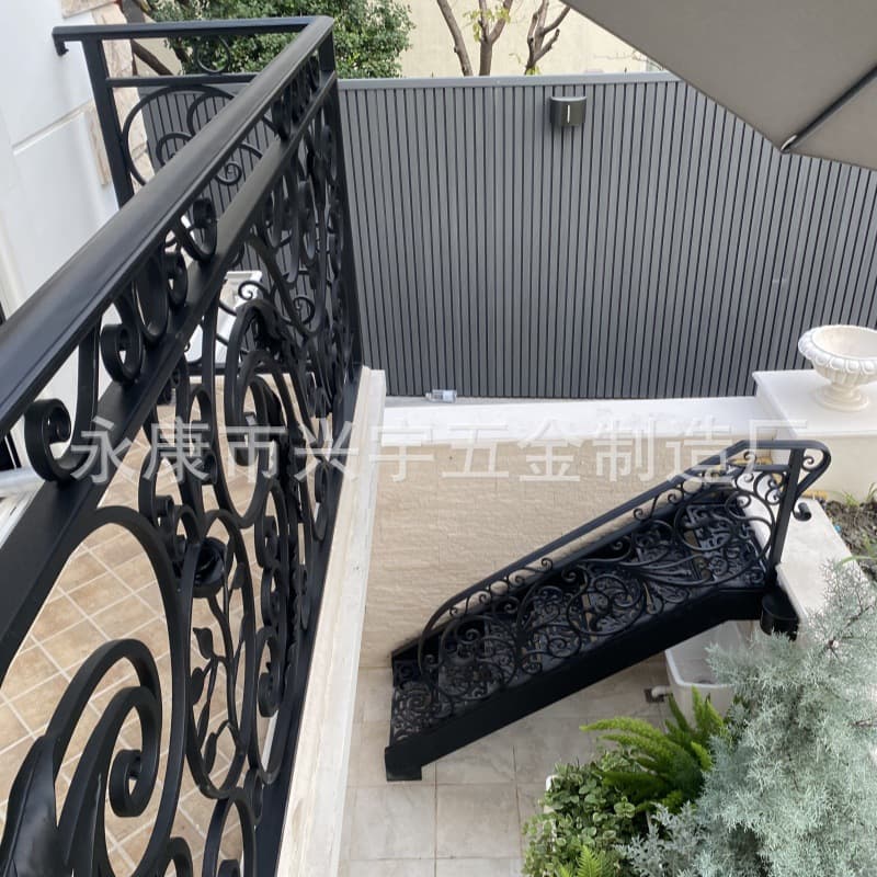 European Iron Railings for Villa Stair Handrails, Forged Metal Scroll Work Fencing, Factory Direct Sales