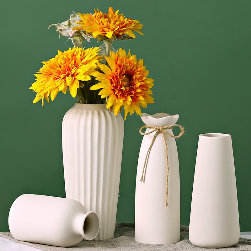 Dropshipping White Plain-Fired Vase Ceramics Wholesale Water-Raised Dried Flower Ornaments Street Stall Supply Factory Direct Sales