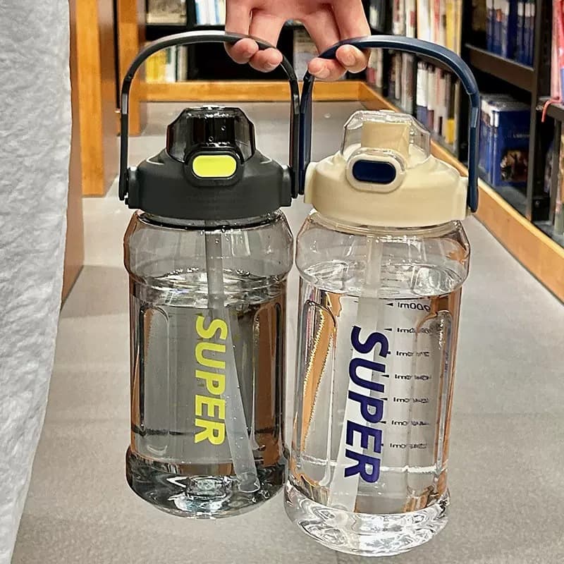Large Capacity Sports Water Bottle, Viral Fitness Heat-Resistant Plastic Cup, Extra-Large Water Bottle with Straw and Portability