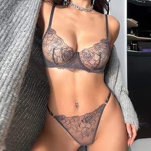 French Sensual Bra Set Ultra-Thin Mesh Rose Embroidery Plus Size Bra Anti-Sagging Bra Set Pure Desire