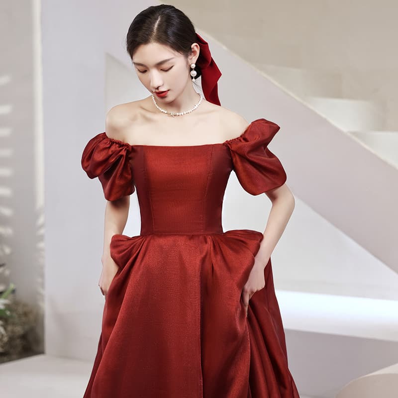 2026 New Summer Bridesmaid Dress with Wine Red Color for Engagement, Arm Coverage, Slim Fit, Suitable for Daily Wear