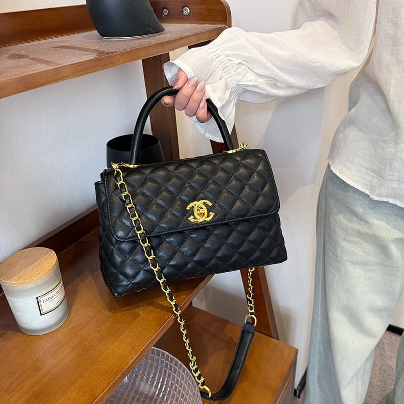 Women's Quilted Handbag with Center Compartment, New High-End Textured Crossbody Shoulder Chain Bag, Chanel-Style Light Luxury Bag