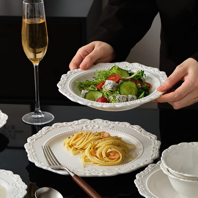 INS Embossed Ceramic Dinnerware Set Vintage Style Dinner Plate Western Food Plate Court Style Cream Color Ceramic Plate