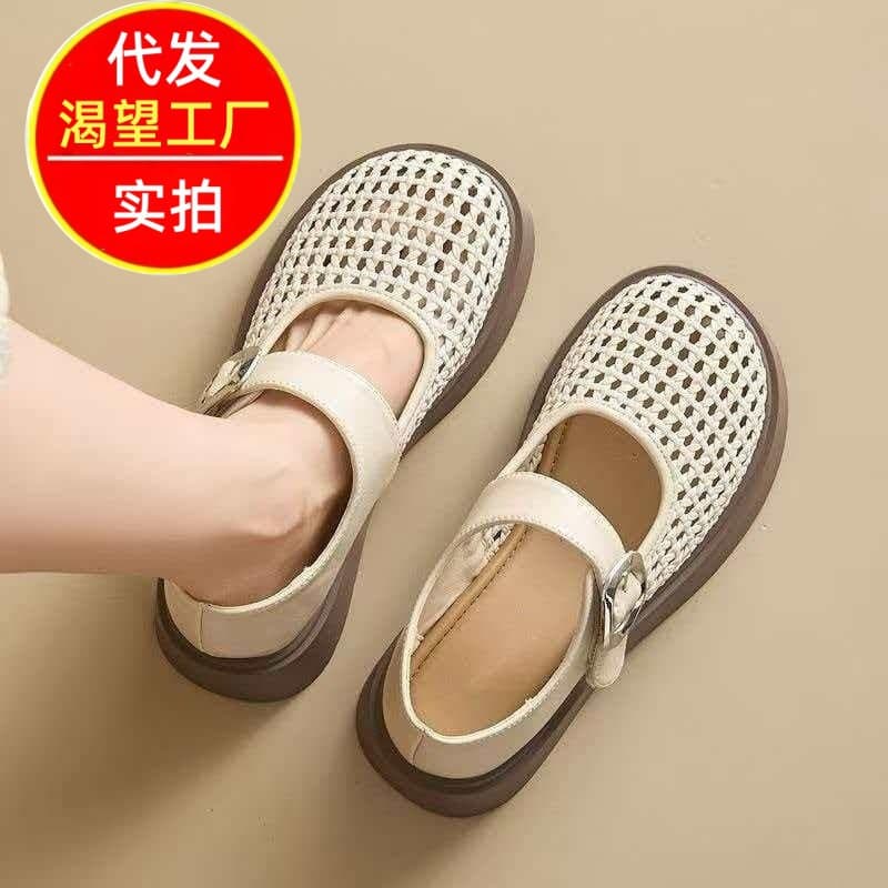2026 Spring/Summer New Thick Sole Platform Hollow Toe Mary Jane Shoes with Hook and Loop Closure, Fashionable