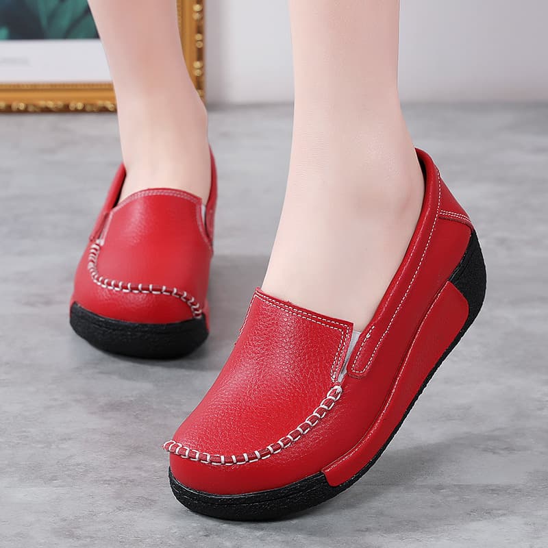 Cross-Border Supply Large Size Women Shoes Korean Fashion Thick Sole Platform Shoes Spring New Casual Loafers Mom Shoes