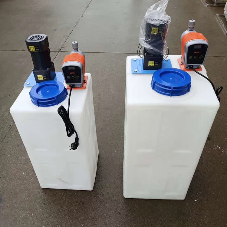 Wuxi Dosing Barrel Manufacturer 40L Square Dosing Tank 80L 120L Plastic Mixing Barrel Water Fertilizer Chemical Mixing Tank
