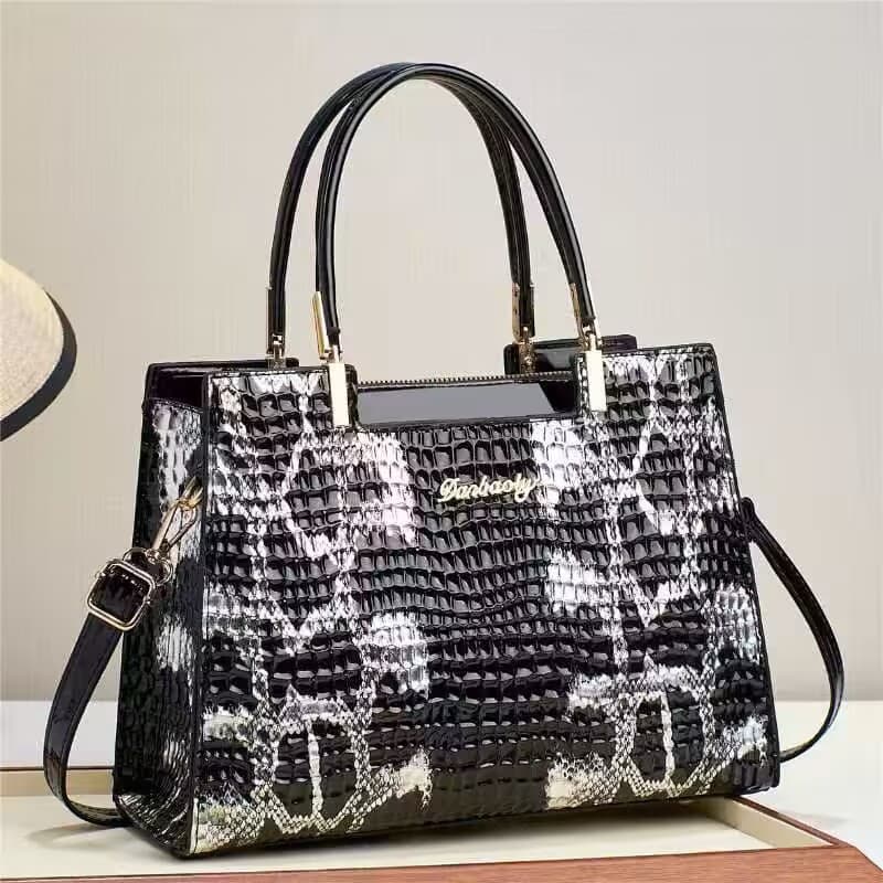 New fashion handbags, versatile and popular shoulder crossbody bags, bright leather crocodile pattern large capacity women's texture bags
