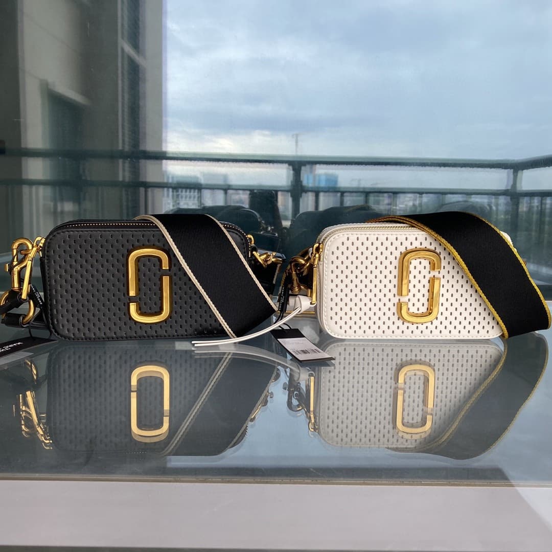MJ Same Style Little Ma Ge Women's Bag Hollow Camera Bag Perforated Calf Leather Camera Bag Casual Single Shoulder Crossbody Square Bag