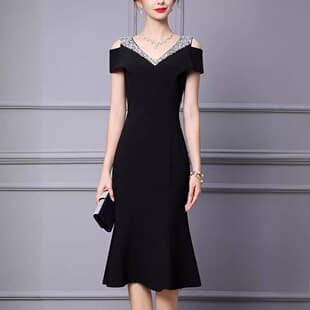 Luxury Elegant Little Black Dress 2026 New Slim Off-Shoulder Mermaid Dress Host Birthday Banquet Gown