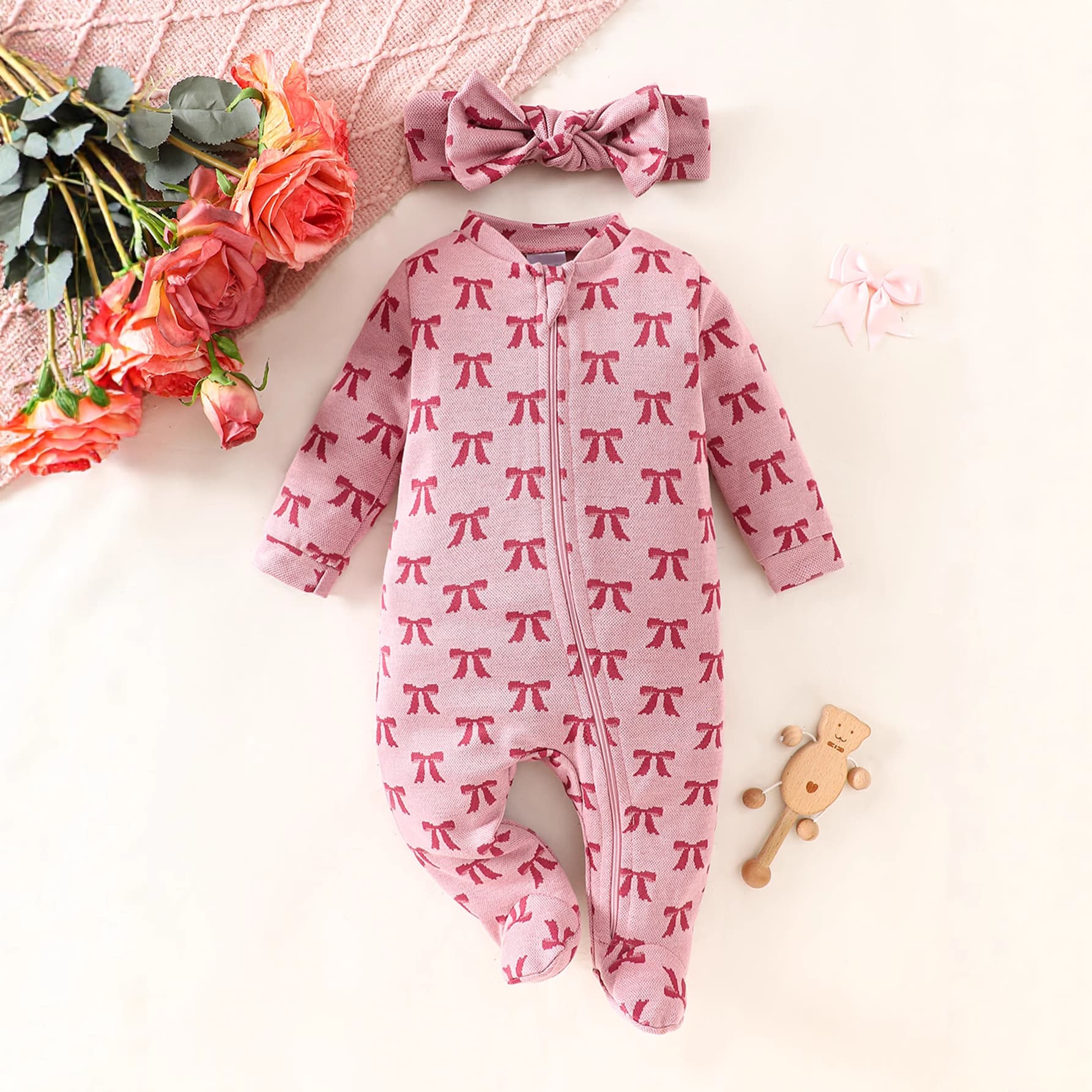 Baby's new long crawling foot wrap 2-piece suit cute fashionable romper pajamas long-sleeved four seasons