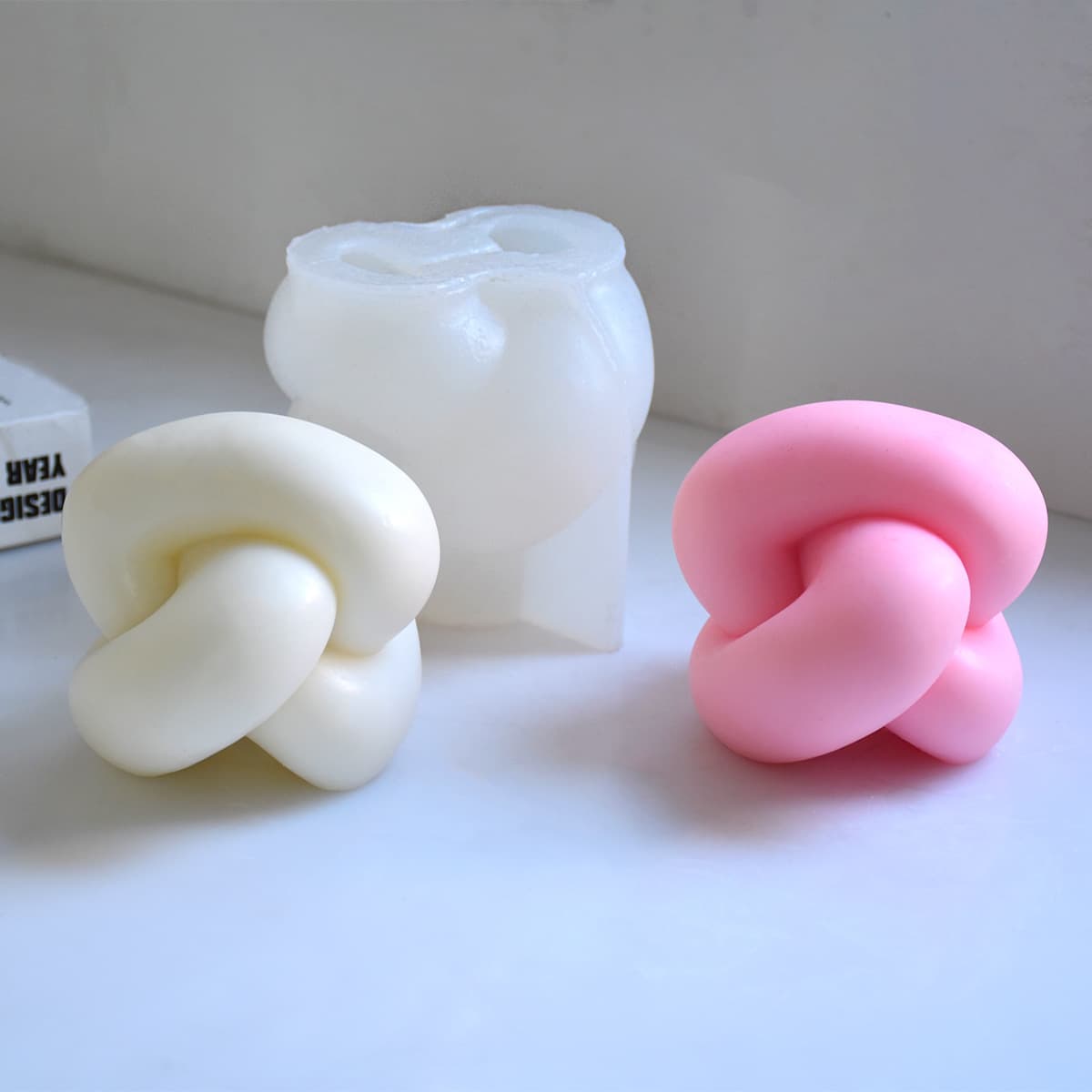 Large Yarn Ball Knot Silicone Mold Geometric Creative Knot Scented Candle Plaster Ornament Mold