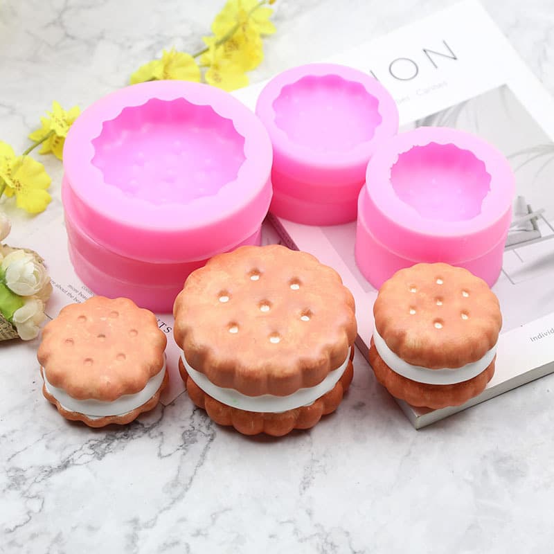Emoji Cake Squeeze Mold 3 Inch 4 Inch Sandwich Small Round Cookie Mousse Silicone Mold Baking Tool
