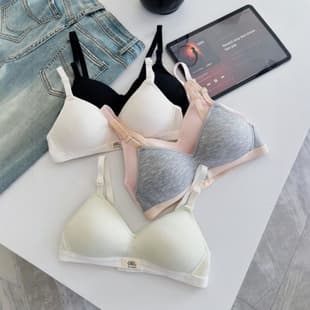 New Thin Version Girl's Push-Up Seamless Bra, Small Bust Enhancer, Wire-Free Bra for Women
