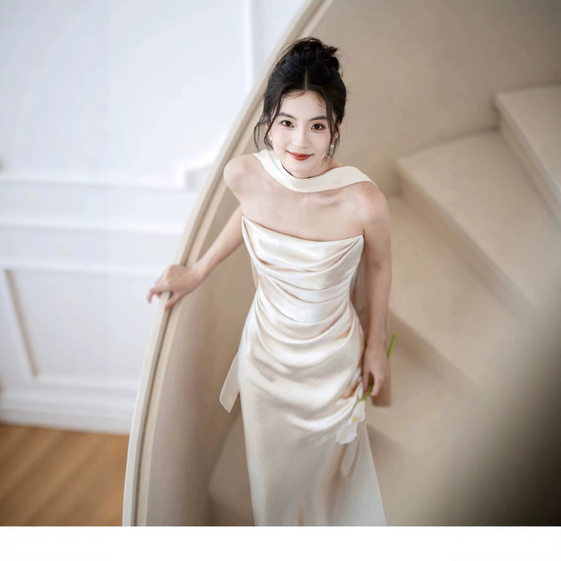Evening dress new tube top engagement dress light luxury bridal toast dress women's new French satin evening dress women's skirt