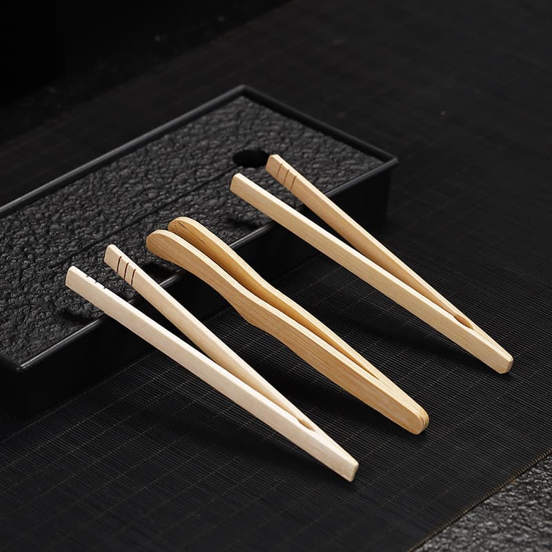 Bamboo tea tongs, tea set accessories, tea tweezers, teacup clips, anti-scalding bending clips, tea brewing tools, cup clips