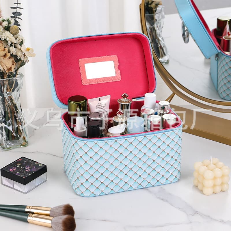 Large Capacity Premium Makeup Bag with Mirror, Ins Style, Multifunctional Storage Tote, Minimum Order Quantity 1