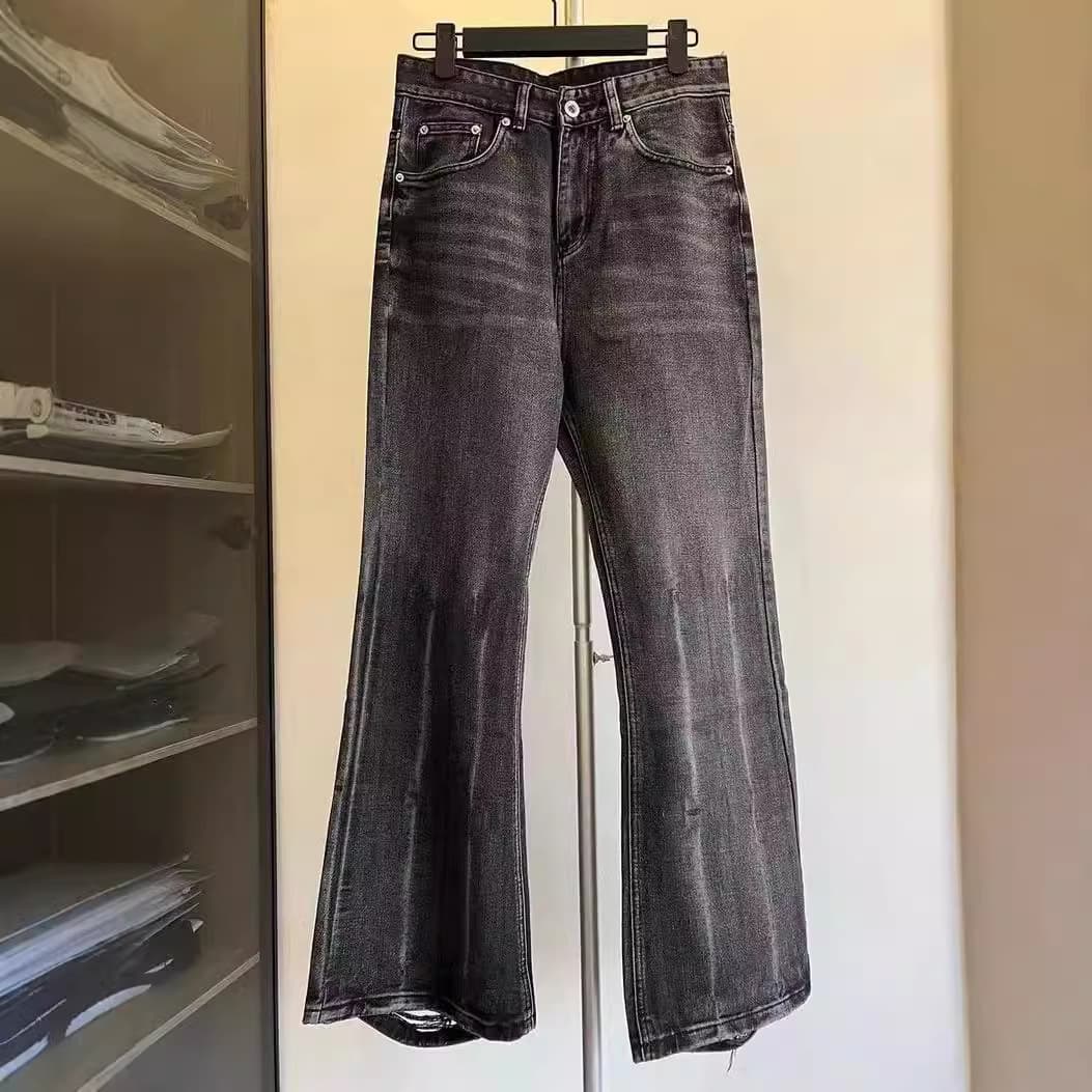 【Budget Alternative to God Bull】Demna Flared Destroyed Micro-Flare Versatile High-Waist Clean Fit Jeans for Petite Figures