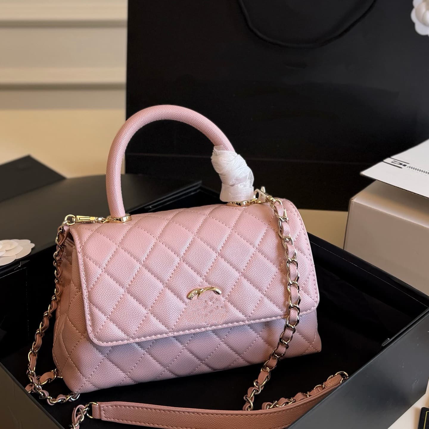 Cross-border New Women's Handbag Tote Bean Bag Shoulder Crossbody Bag Diamond Lattice Chain Bag Small Fragrance Style Fashion Light Luxury Versatile