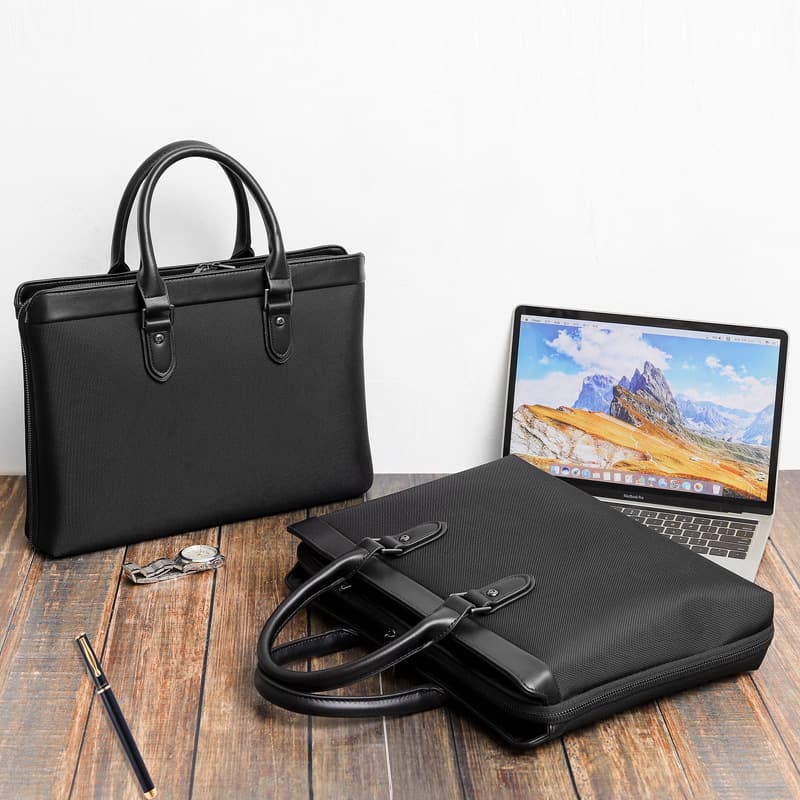Men's Guangzhou-Made Business Briefcases, Large Capacity Waterproof Oxford Meeting Bags and Laptop Carriers