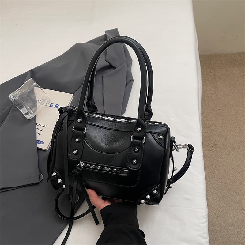 Versatile Niche Rivet Motorcycle Bag, Edgy Bag, Premium Large Capacity Shoulder Crossbody Handbag, Women's Shoulder Bag