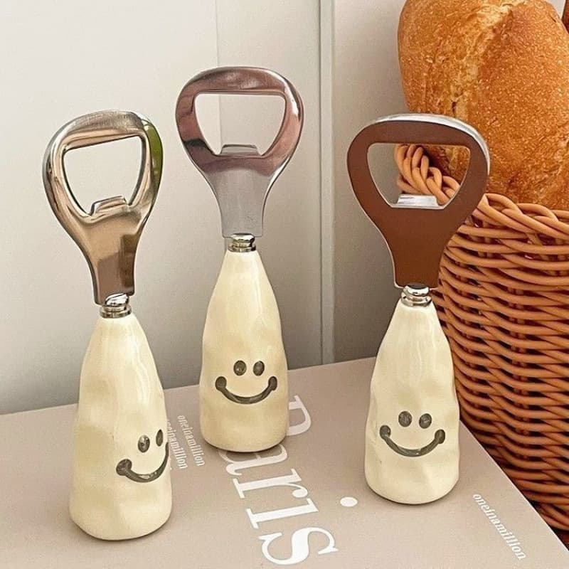 Cute Smiley Face Beer Bottle Opener Plastic Handle Ceramic-Like Handle Standable Bottle Cap Remover Creative Stainless Steel Lid Opener