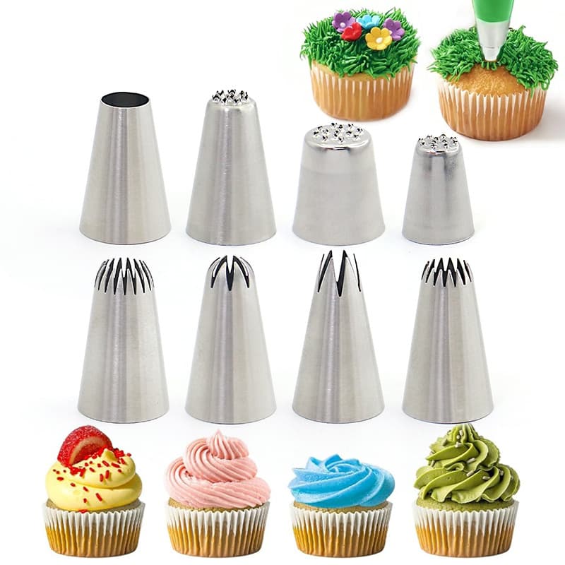 Common Small/Medium/Large 8-Tooth Piping Nozzle Set for Cream Puffs, Meringue Cookies, and Cake Cream Icing with Piping Bags
